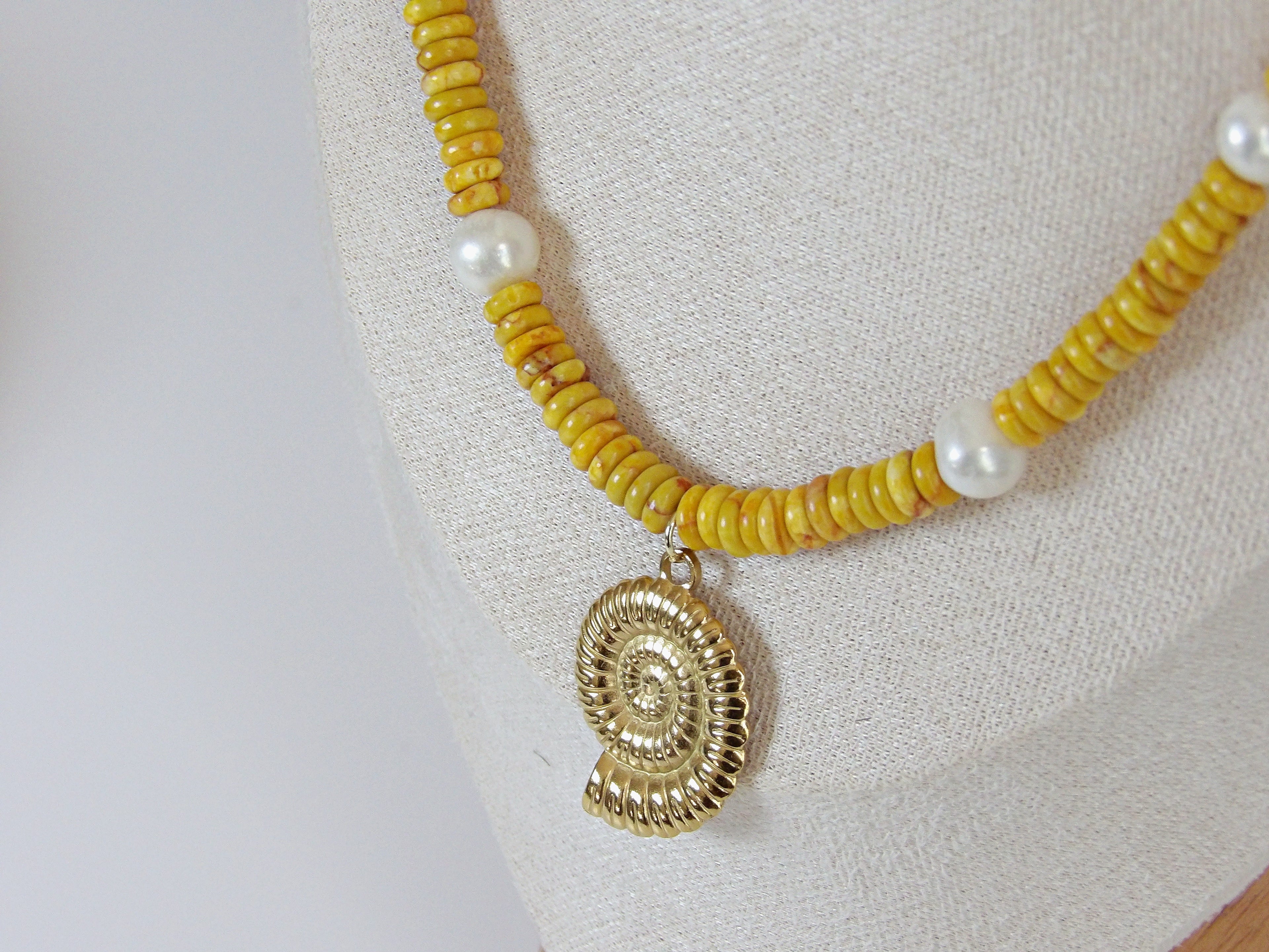 Gypsy Seas Necklace | Yellow Jade & Pearls