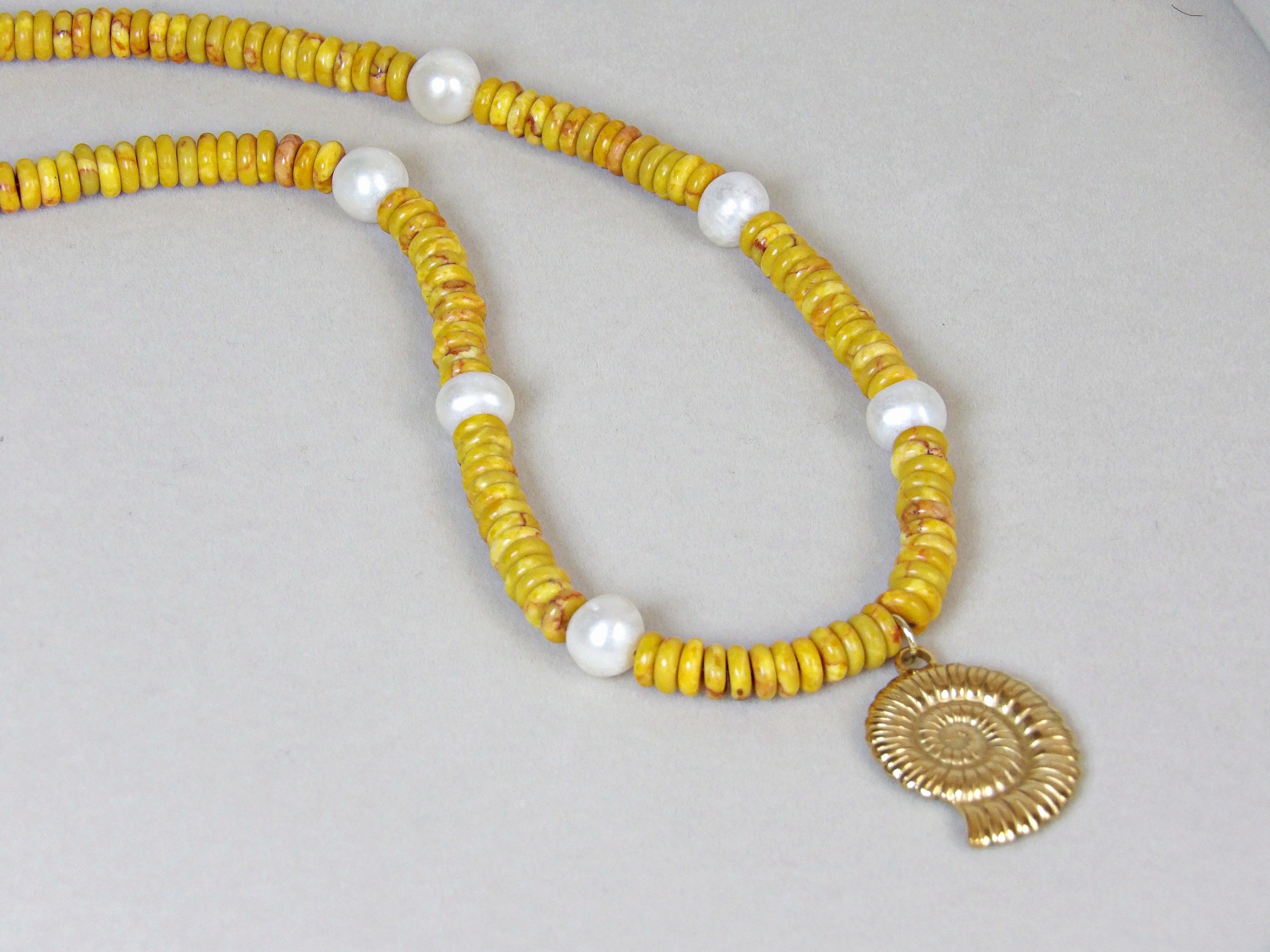 Gypsy Seas Necklace | Yellow Jade & Pearls